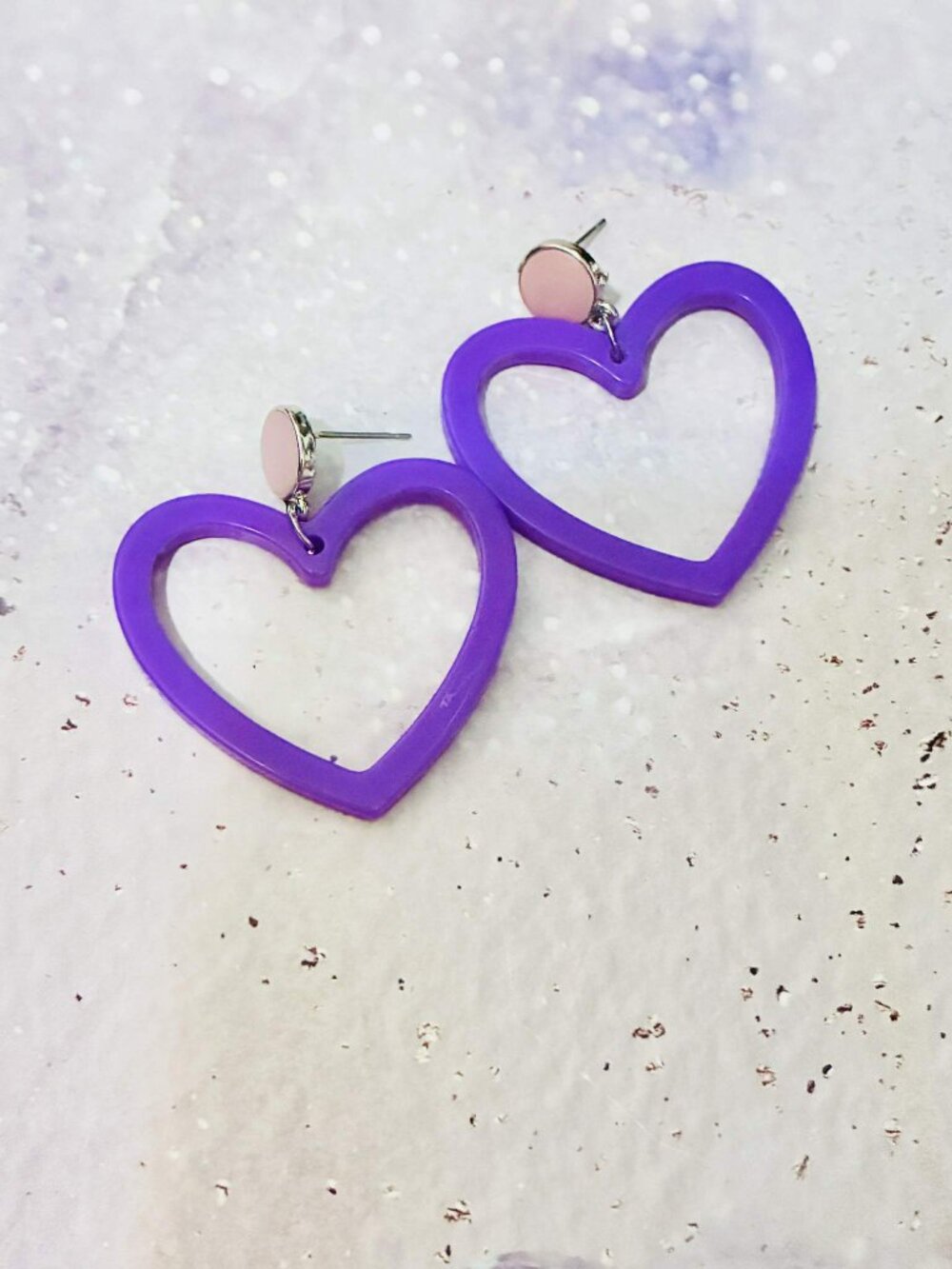 Purple Heart Acrylic Earrings: Mid Century Modern Style,